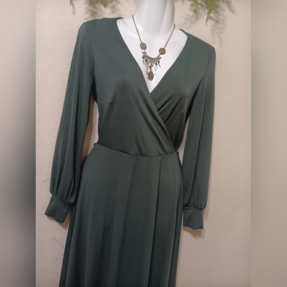 H&M Deep Green Long Sleeve Dress - Picture 4 of 10